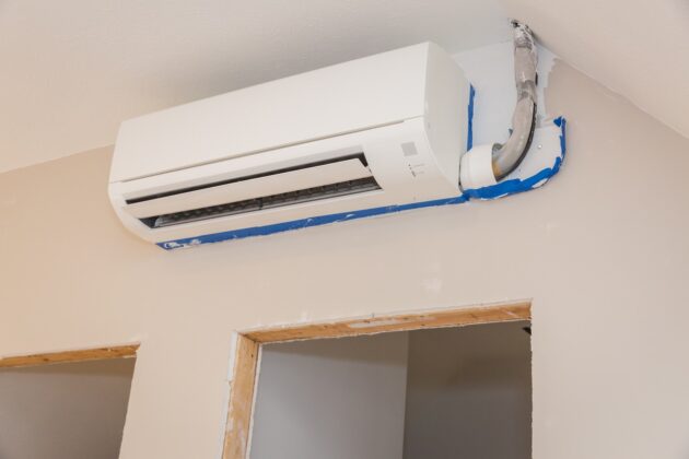 Ductless Mini-Split vs. Central Air Conditioning: Which Is Right for You?